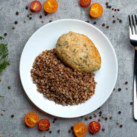 chicken-cutlets-sour-cream-sauce-buckwheat